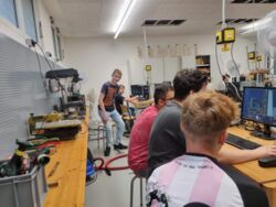 STEP bei den Projekttagen am Kant-Gymnasium Weil am Rhein: IT-Technik erleben - Projekttage rund um PC-Bau und Netzwerk-Setup