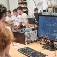 STEP bei den Projekttagen am Kant-Gymnasium Weil am Rhein: IT-Technik erleben - Projekttage rund um PC-Bau und Netzwerk-Setup